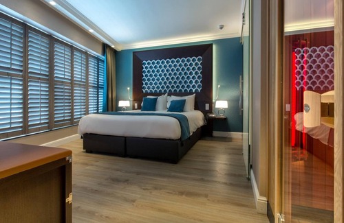 Roermond Hotel | Hotel Dux