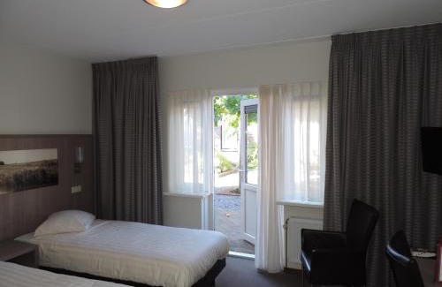 Roodeschool Hotel | Hotel Ekamper
