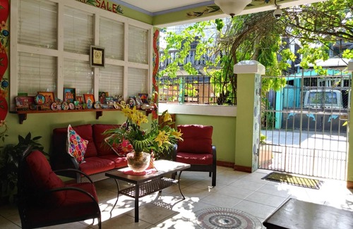 Puerto Barrios Hotel | Hotel El Delfin