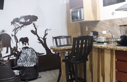 San Pedro Apartment | HOTEL EL MUNDO IN A CASTLE