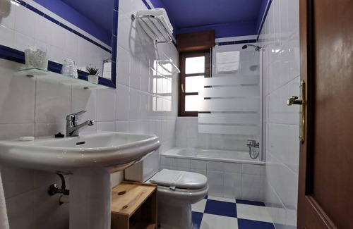 Soto de Cangas Hotel | Hotel el Trasgu