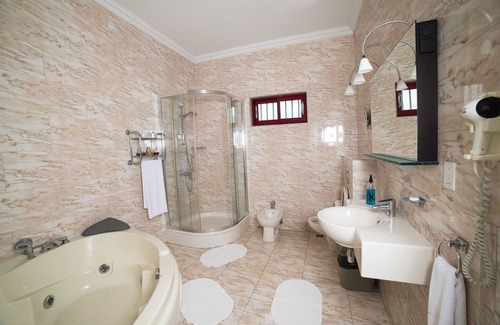 Paramaribo Hotel | Hotel Elegance N.V.