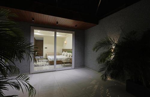 Ahmedabad Hotel | Hotel Elinor