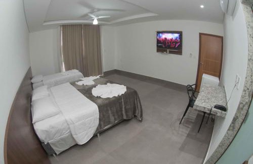 Joaquim Pedrosa Hotel | Hotel Esmeralda Verde