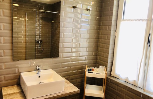 Mompia Hotel | Hotel Finca Alcamino