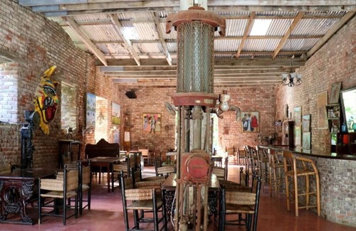 Jacmel House | Hotel Florita is a nice place located in Jacmel.