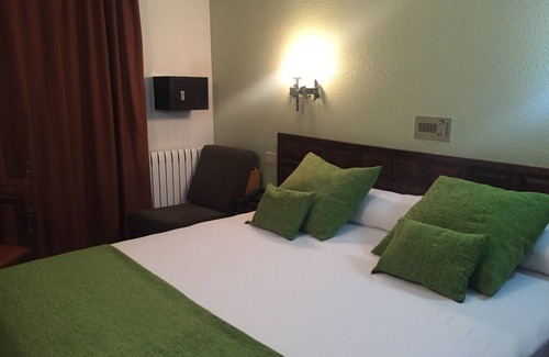 Sant Julia de Loria Hotel | Hotel Folch