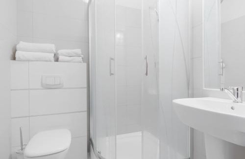 Zgierz Hotel | Hotel Folwark