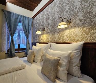 Roundnice nad Labem House | Hotel Galerie