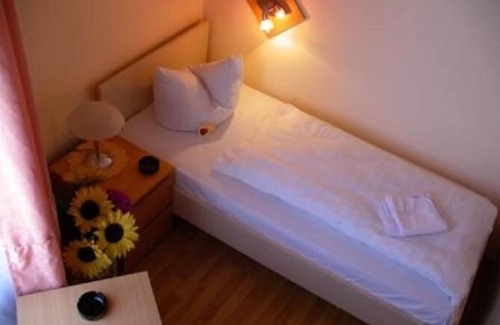 Offenbach am Main Hotel | Hotel garni Djaran