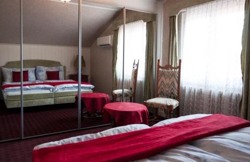Croglio House | Hotel Garni Villa del Sole