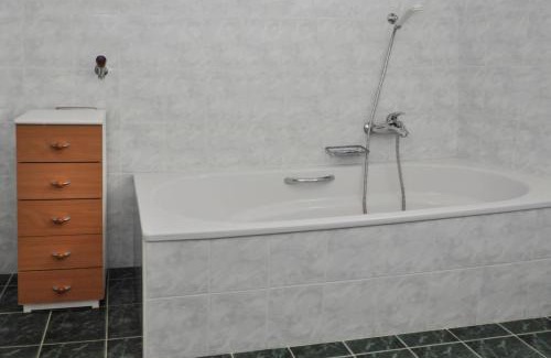 Croglio House | Hotel Garni Villa del Sole