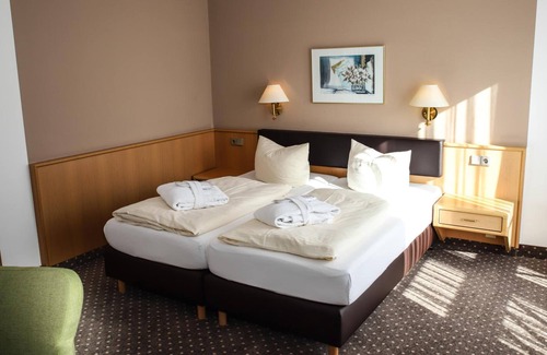 Kipfenberg Hotel | Hotel & Gasthof Zur Linde
