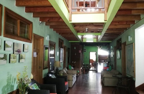 Puerto Barrios Hotel | Hotel Gil Resort