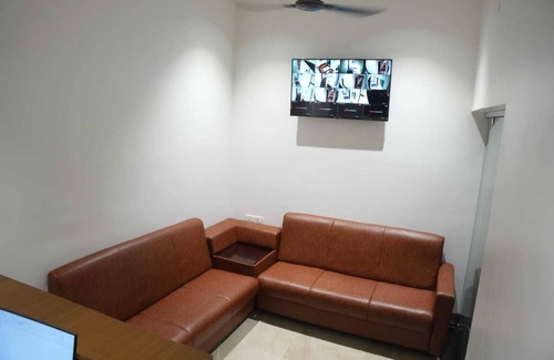 Erode Hotel | Hotel Goldeye Inn