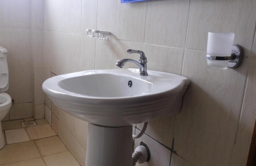 Lira Hotel | Hotel Good News