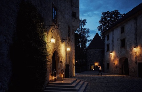 Otocec Hotel | Hotel Grad Otocec Relais & Châteaux