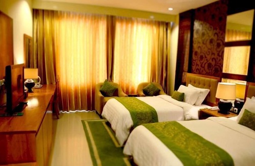 Banjartegehe Hotel | Hotel Gran Surya
