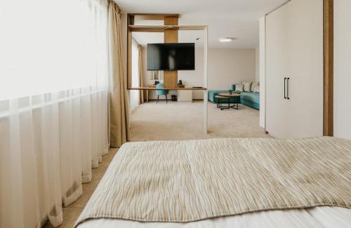 Marchevo Hotel | Hotel Green Park Service Perfected