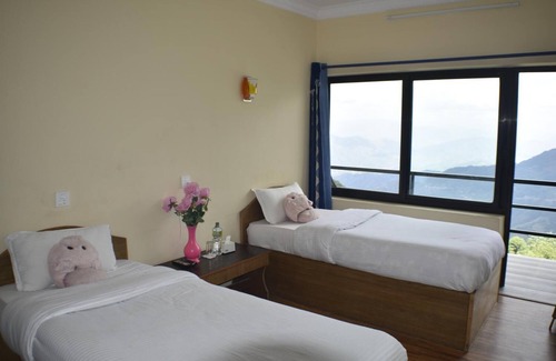 Baluwapati Deupur Hotel | Hotel Greenland