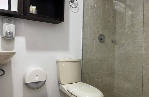 Las Lomas I Hotel | Hotel Greenview Medellin