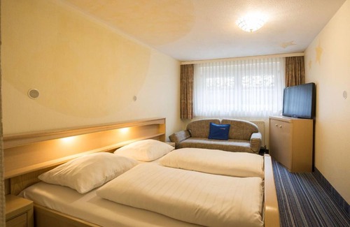 Gremersdorf Hotel | Hotel Gremersdorf - Zum Grünen Jäger