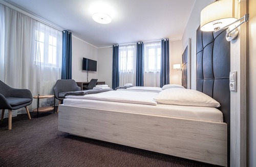 Kosmonosy Hotel | Hotel Grunt