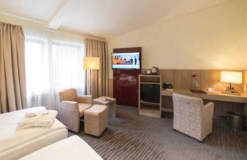 Hochkreuz Hotel | Hotel Gustav Stresemann Institut