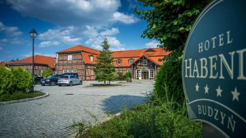 Budzyn Hotel | Hotel Habenda