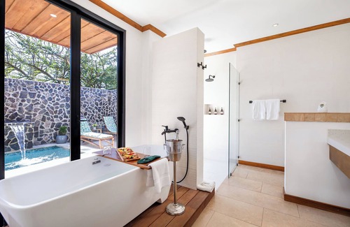 Curubande Hotel | Hotel Hacienda Guachipelin