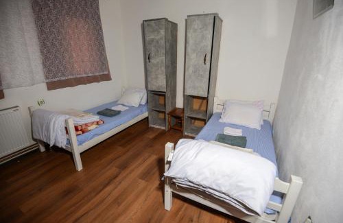 Kosovo Hotel | Hotel Hiking