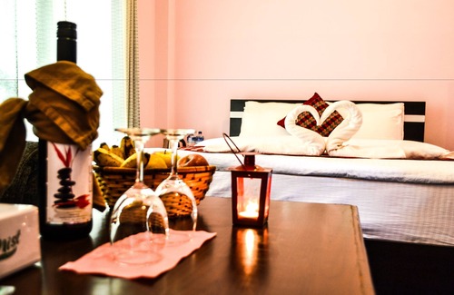 Nagarkot Hotel | Hotel Hill Crown