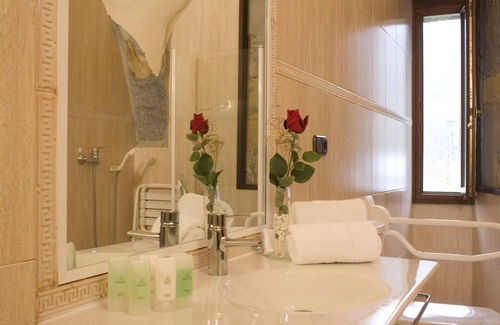 Azpeitia Hotel | Hotel Hospedería Larrañaga