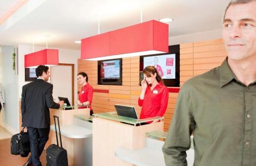 Cardano al Campo Hotel | Hotel Ibis Milano Malpensa