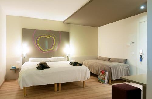 Lleida Hotel | Hotel Ibis Styles Lleida Torrefarrera