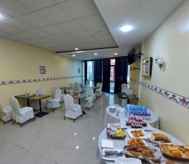 Algiers Hotel | HOTEL IKRAM