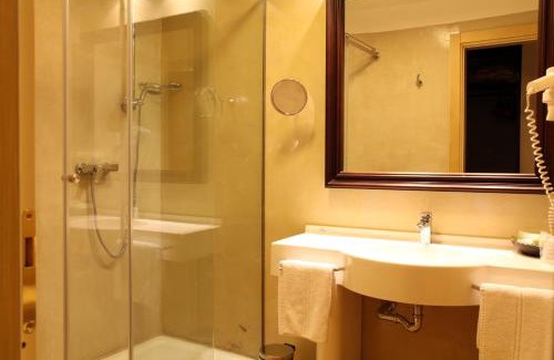Casarile Hotel | Hotel il Castelletto