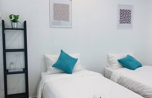 Taman Sentosa Hotel | Hotel Impress