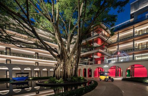 Zhujiang New Town Hotel | Hotel Indigo Guangzhou Haixinsha by IHG - Free Shuttle Bus to Canton Fair Complex during Canton Fair period