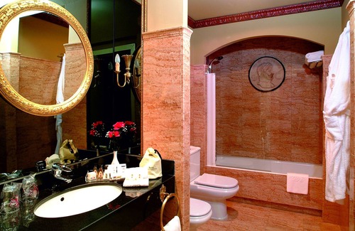 Trujillo Hotel | Hotel Izan Trujillo