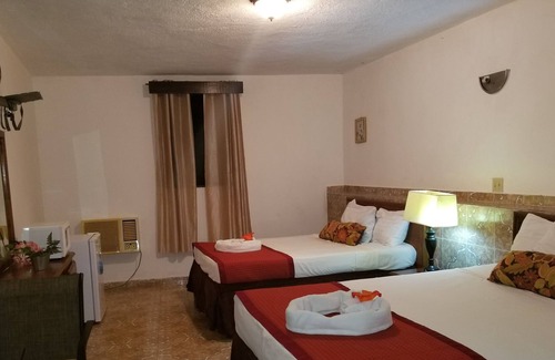 Jacmel Hotel | Hotel Jaclef Plaza