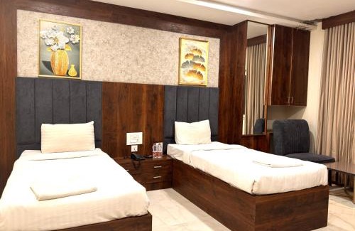 Khammam Hotel | HOTEL JBS Minerva Grand