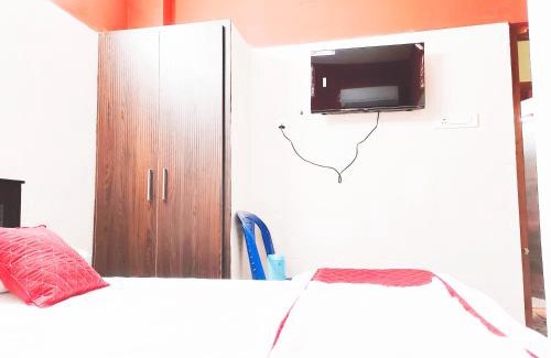 Srikalahasti Hotel | Hotel Jyothi Kumar Royal