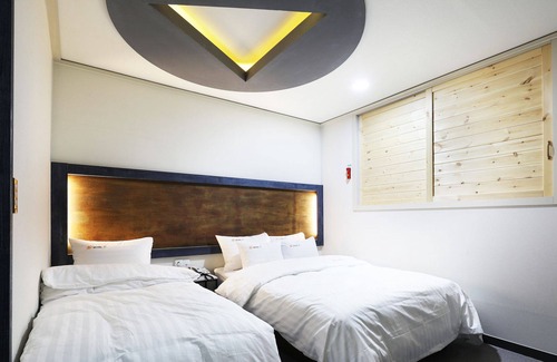 Jungwon-gu Hotel | Hotel K