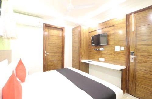 Karol Bagh Hotel | Hotel Kabir Palace near connaught place