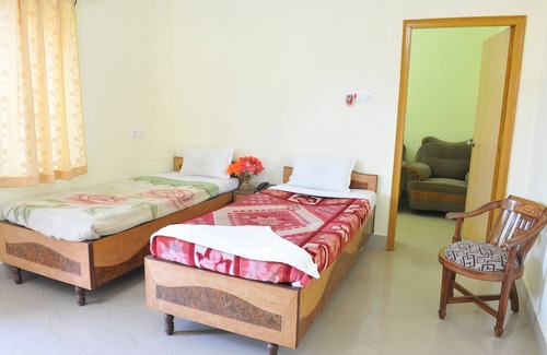 Bodh Gaya Hotel | HOTEL KANAKO INTERNATIONAL BODHGAYA