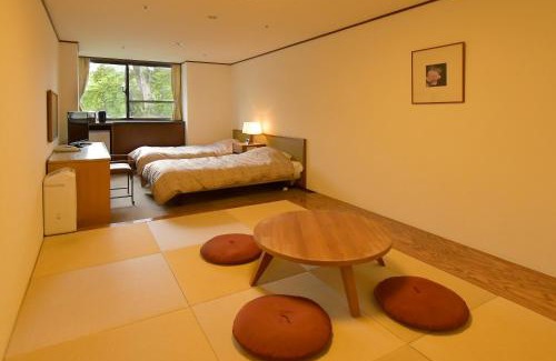 Niseko Hotel | Hotel Kanronomori