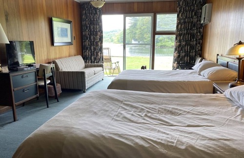 Jones Falls Hotel | Hotel Kenney Rideau