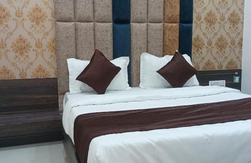 Anand Hotel | hotel kings villa