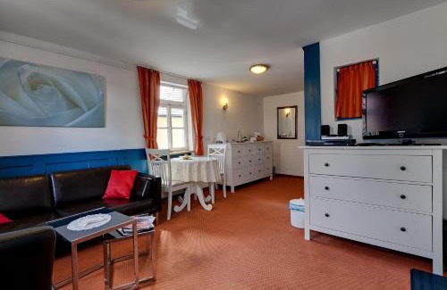 Moeckmuehl Hotel | Hotel Kleine Radlerherberge